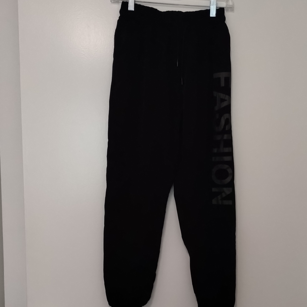 Black Joggers with 'FASHION' Print